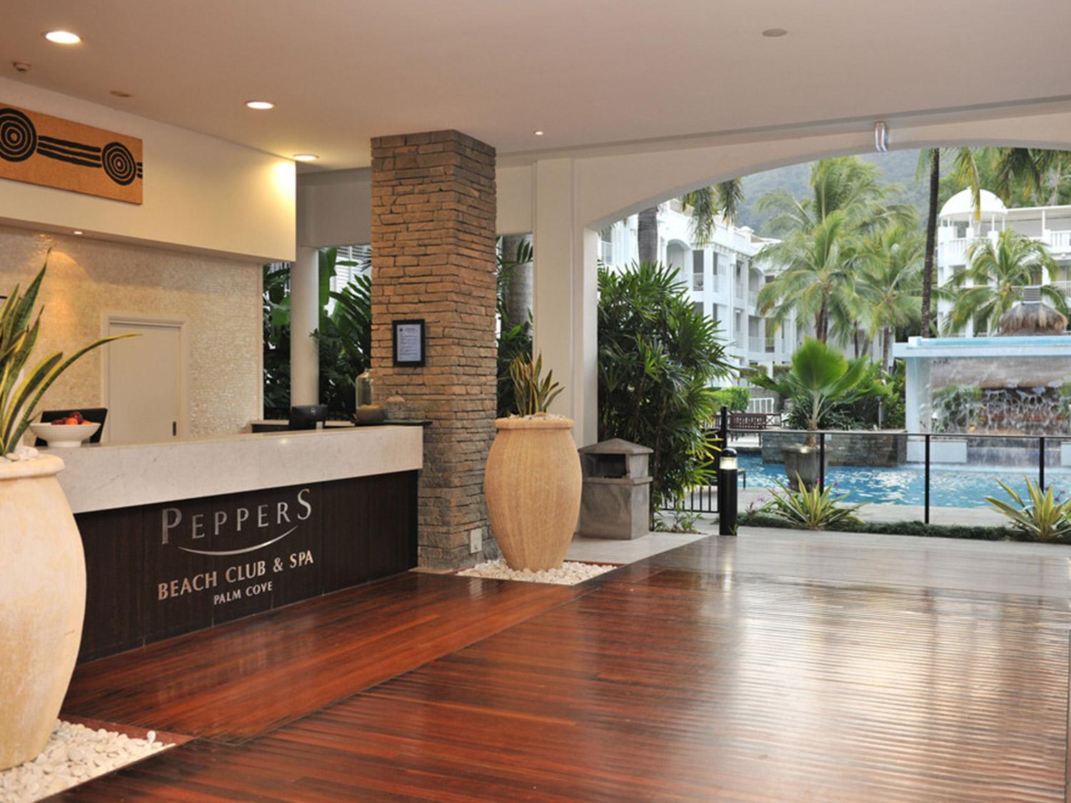 Club Penthouse Apartment *